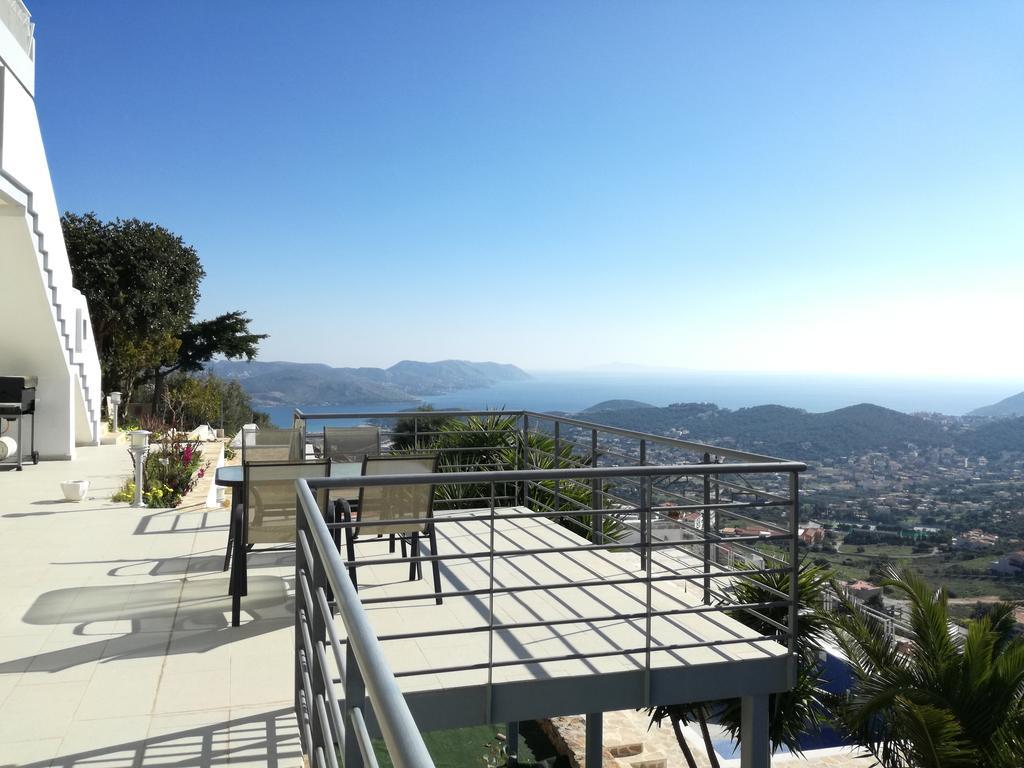 Infinity Blue Suite Saronida المظهر الخارجي الصورة